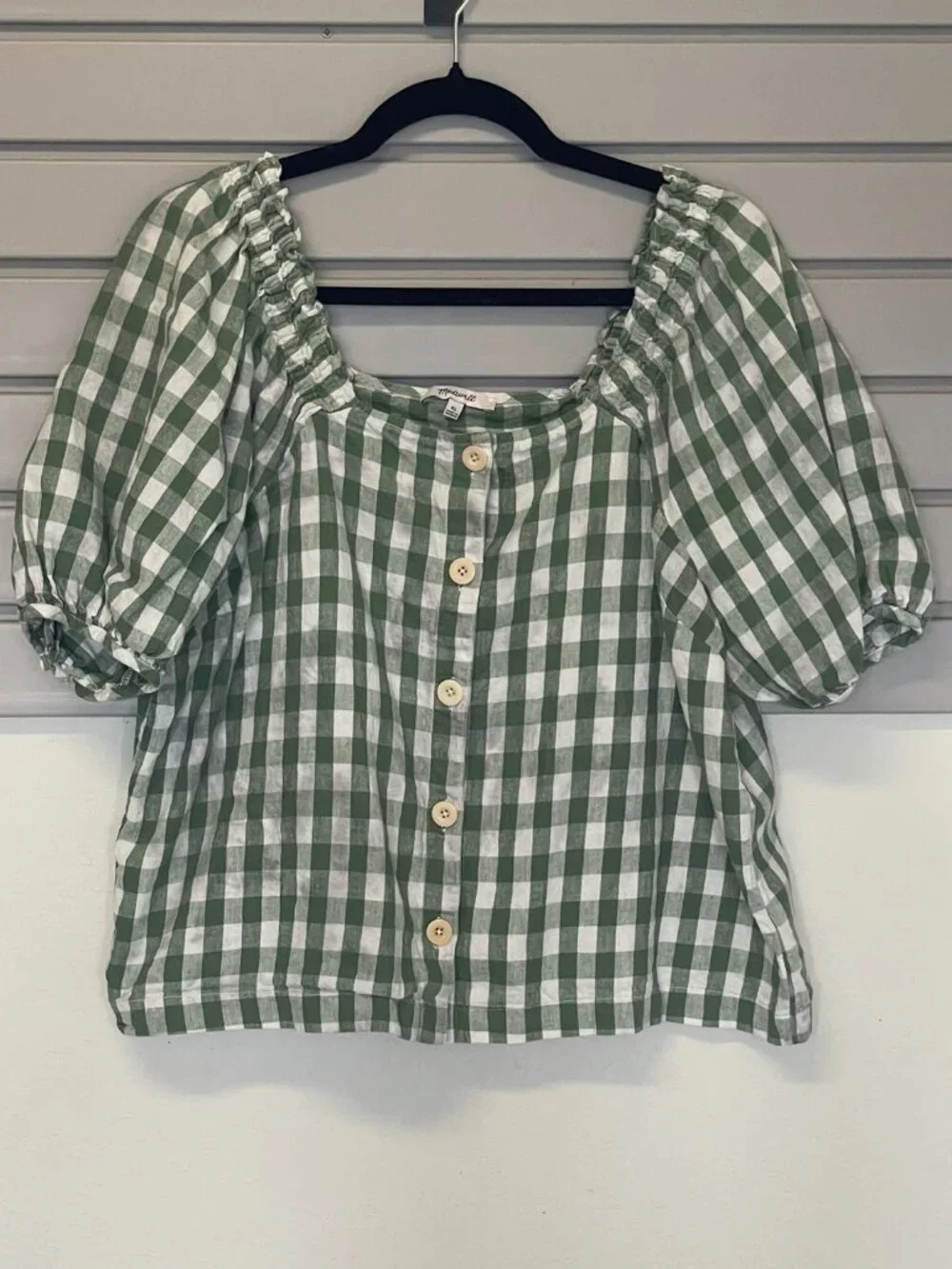 Madewell Green and White Gingham Puff Sleeve Button Front Top